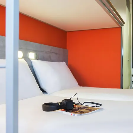 Ibis Budget Amsterdam Airport Badhoevedorp Exterior photo