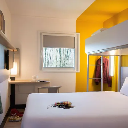Ibis Budget Amsterdam Airport Badhoevedorp Exterior photo