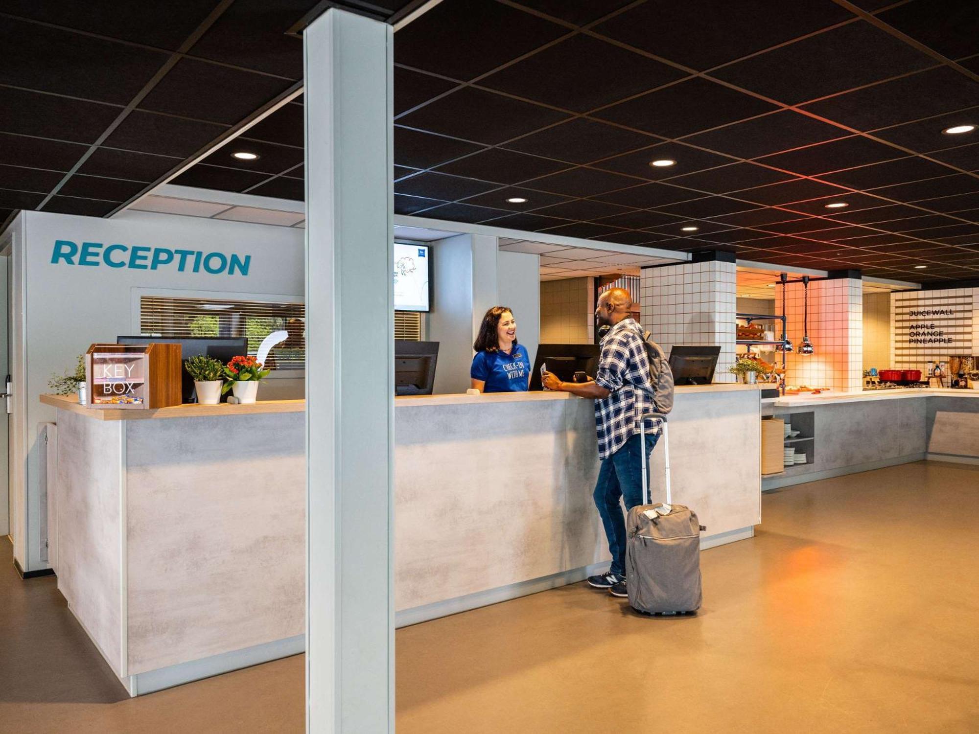Ibis Budget Amsterdam Airport Hotel Badhoevedorp