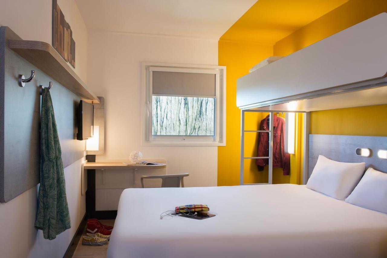 Hotel Ibis Budget Amsterdam Airport 2*