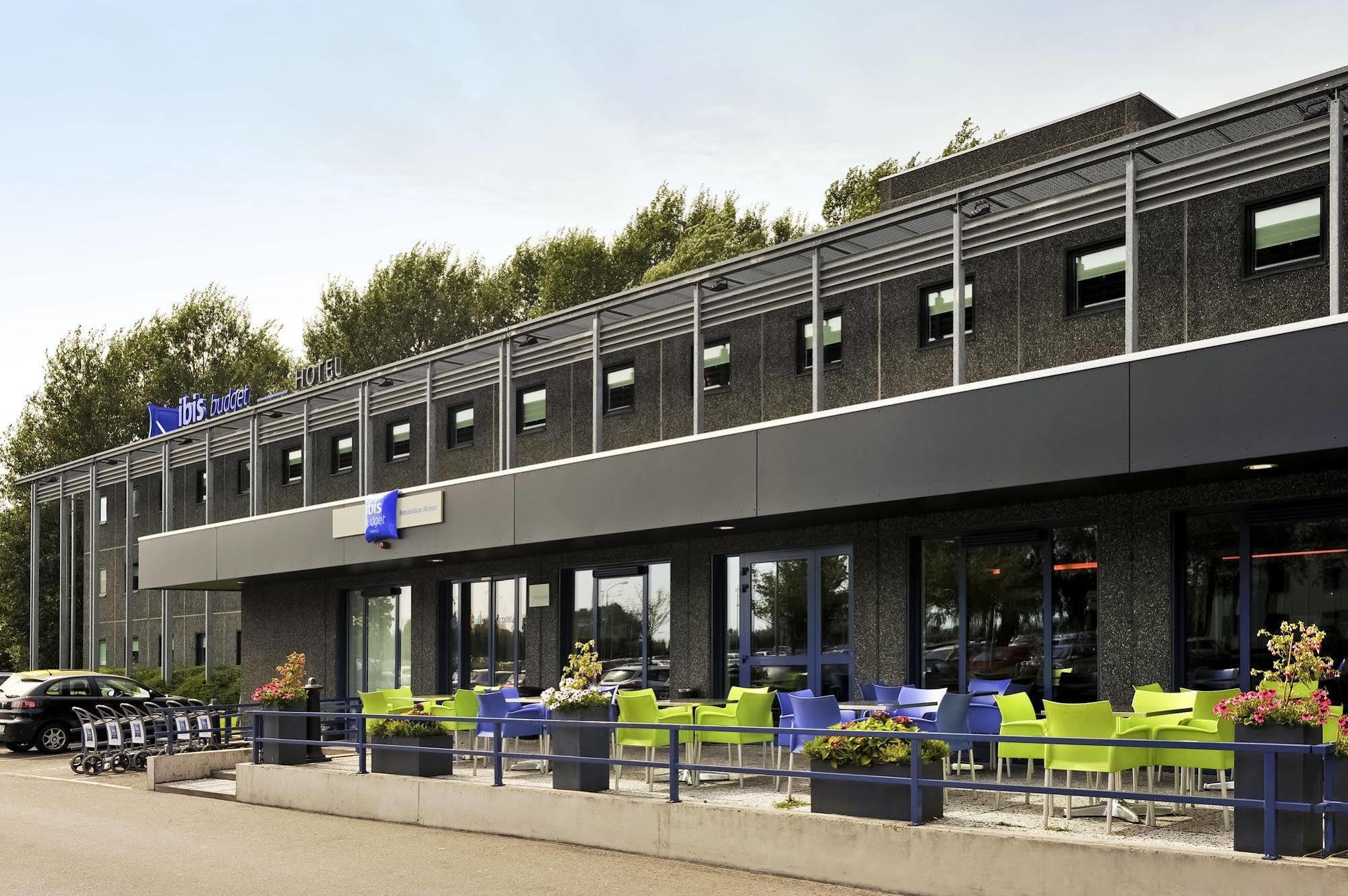 Ibis Budget Amsterdam Airport Hotel 2*